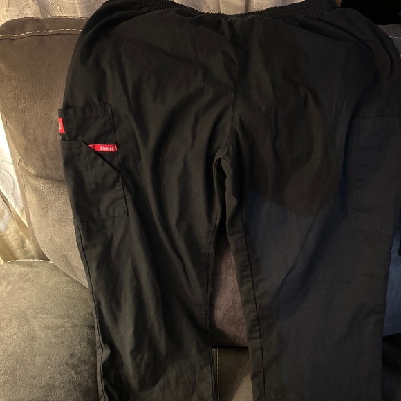 Black Dickies Scrub Set - Picture 3 of 4